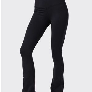 Black Splits 59 Raquel Flared Legging
